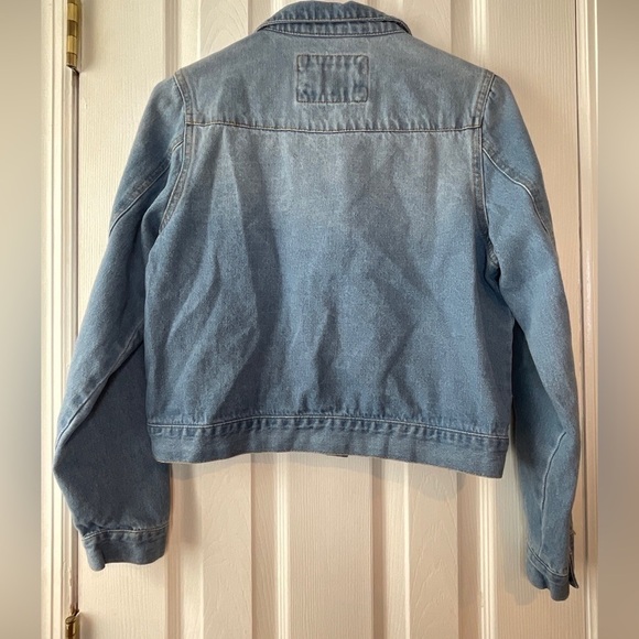 The Style Between Us Jean Jacket Junior Medium Denim - Picture 9 of 16